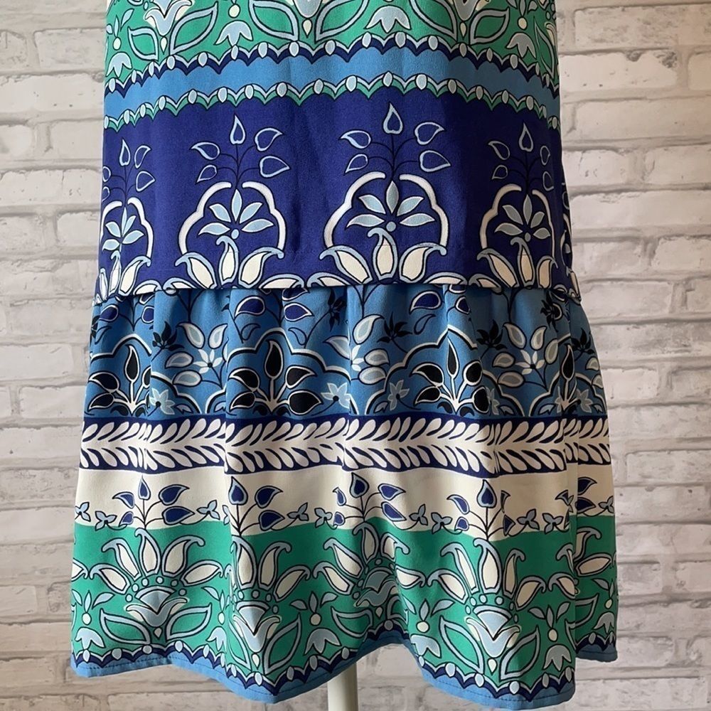 Loft Dress - Picture 3 of 8